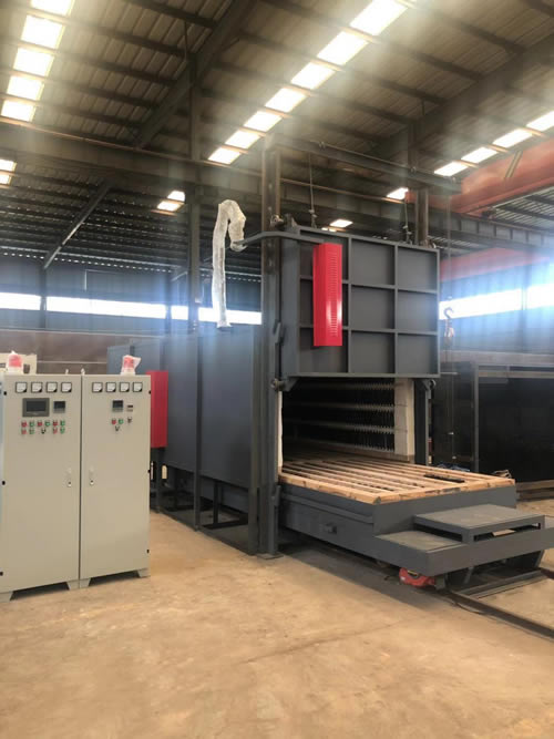 400KW臺(tái)車爐就緒，準(zhǔn)備發(fā)貨